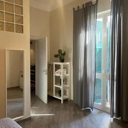 Dimora Elena تارانتو