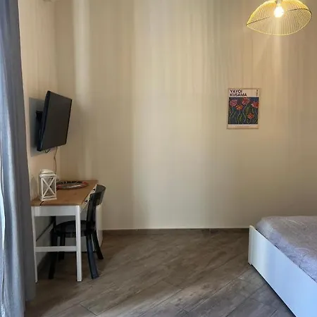 Dimora Elena تارانتو