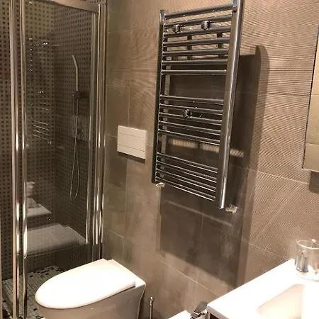 بيت ضيافة Dimora Elena